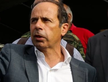 «Αν υπήρχε εντολή εκκένωσης, γιατί δεν έφυγε η οικογένειά μου;» δηλώνει ο δήμαρχος Ραφήνας